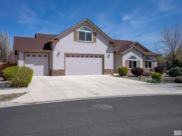1361 Macenna Ln, Gardnerville, NV 89410