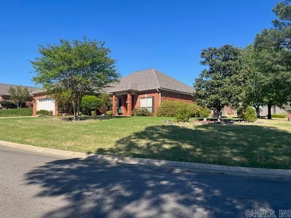 114 Sand Pebble St, Hot Springs, AR 71913