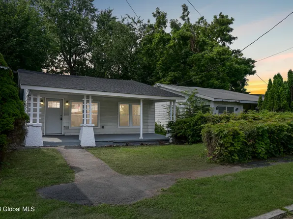 12 Stannard Avenue, Troy, NY 12180