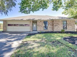 6808 Abilene Dr, Sachse, TX 75048