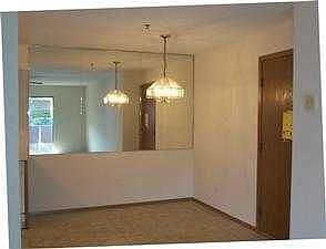 3rd image of 977 Charlela Ln