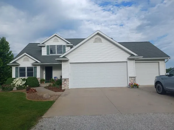 70203 County Road 25, New Paris, IN 46553