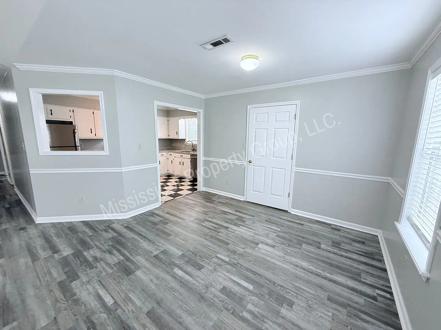 3BR/2BA Home — Photo 4
