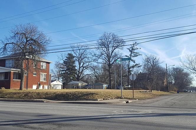 1st image of 2860 Cleveland Ave
