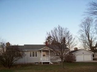 3818 Airport Rd, Oconto, WI 54153