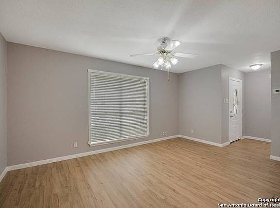 4th image of 4822 Wordsworth St