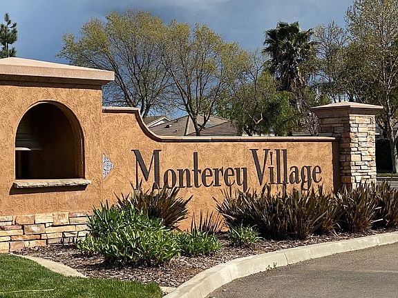 3rd image of 9984 Fan Shell Ln