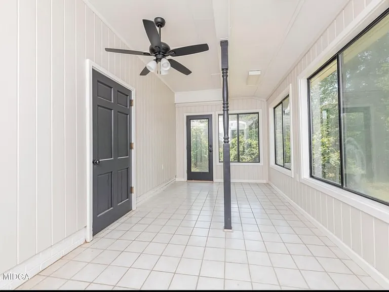 32 Knollwood Rd — Photo 5