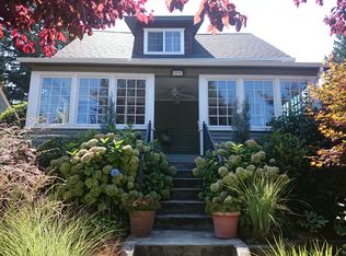 3917 SW Webster St, Seattle, WA 98136