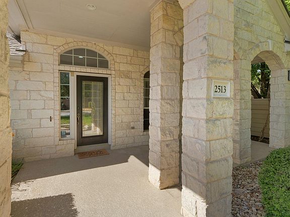 3rd image of 2513 Wanakah Ridge Dr