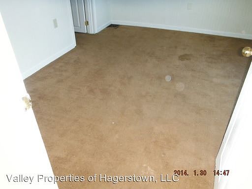 5th image of 719 W Washington St