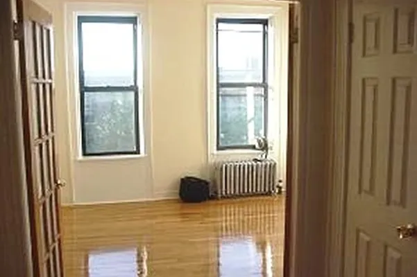 Rented by Corcoran | media 25