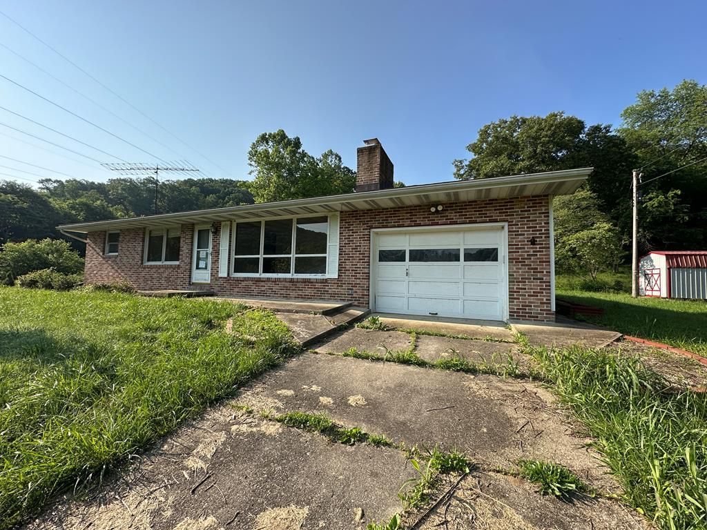 Real estate listing image