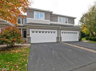 15897 Porchlight Ln, Eden Prairie, MN 55347