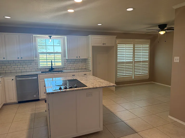 7405 Bean Rd — Photo 5