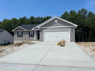 29510 Walnut Valley Ln, Wright City, MO 63390