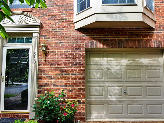 2nd image of 630 Huffine Manor Cir