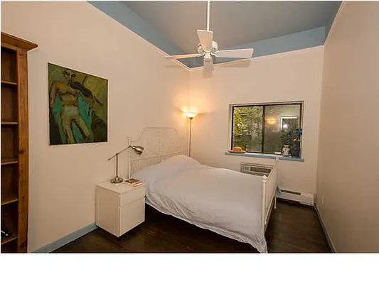 Sold by Realmart Realty LLC | media 20