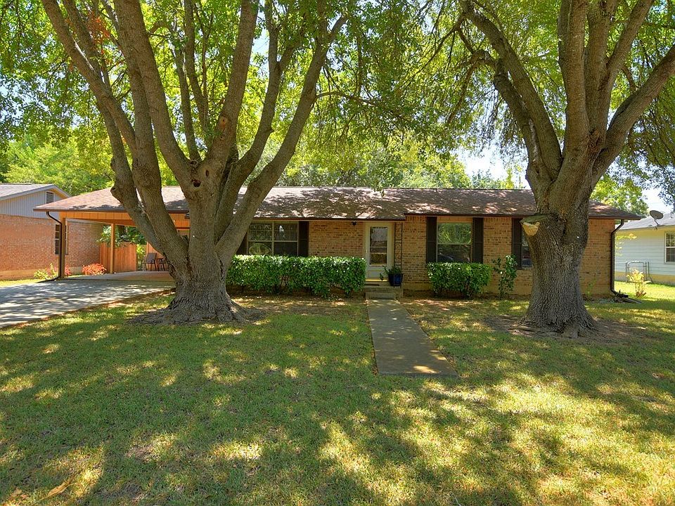 1st image of 804 Conway Dr