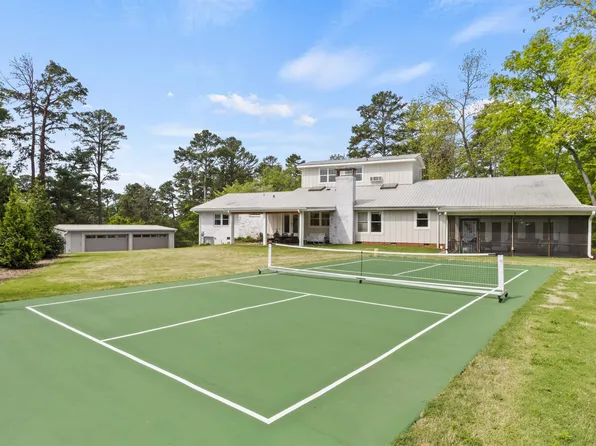 4 Windfield Rd, Greenville, SC 29607