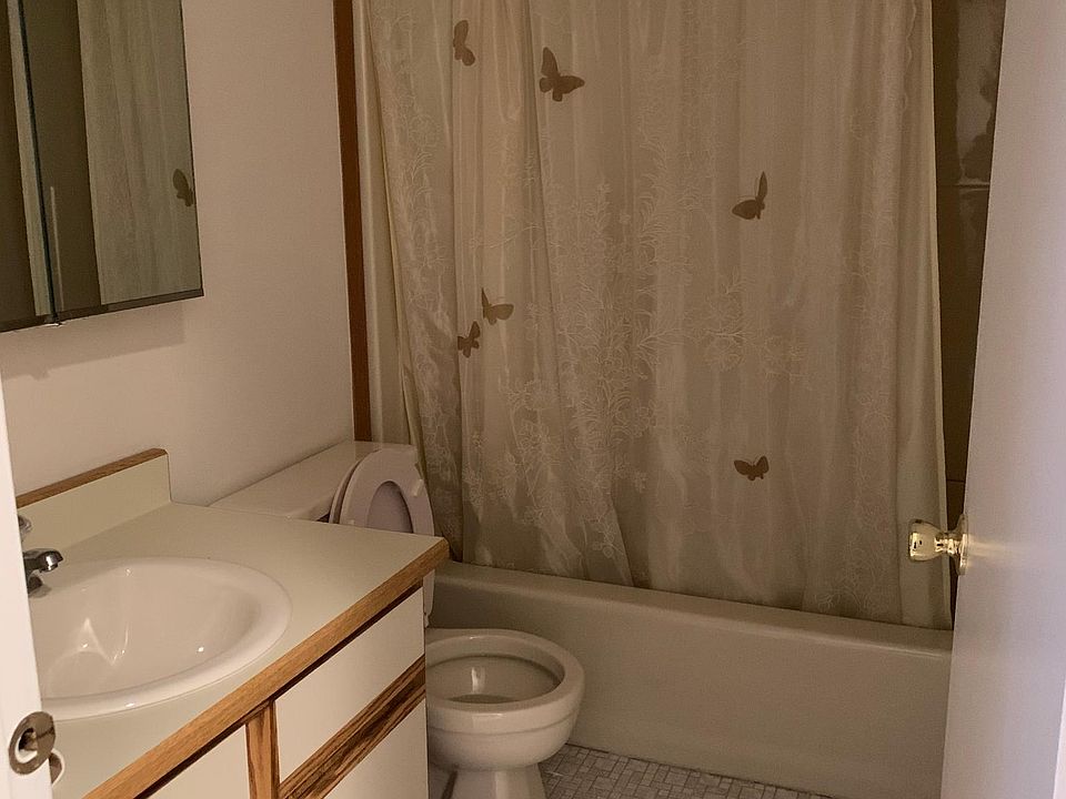 2nd image of 9324 Jamison Ave