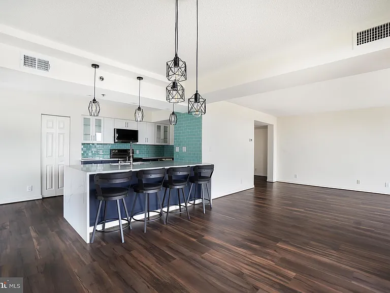 5809 Nicholson Ln #1216 — Photo 9