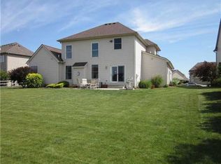 14652 Prairie Lake Dr, Perrysburg, OH 43551