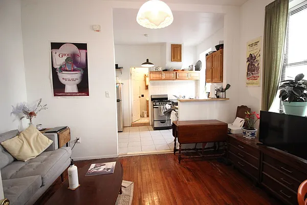 Rented by Bedford 6 Real Estate | media 2