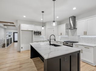 1403 19th St SE, Altoona, IA 50009