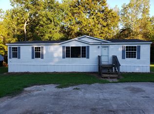 124 Magnolia Ln, Huntsville, TX 77340