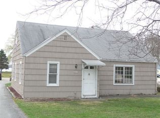 25015 W Loomis Rd, Wind Lake, WI 53185