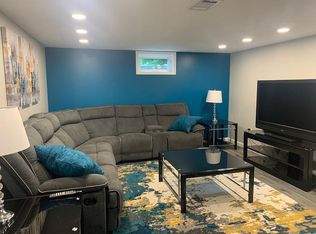 2030 Parkview Dr, Fremont, NE 68025