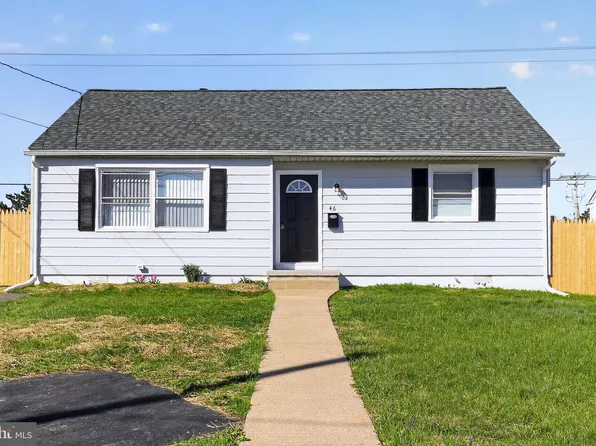 46 Morris Rd, New Castle, DE 19720