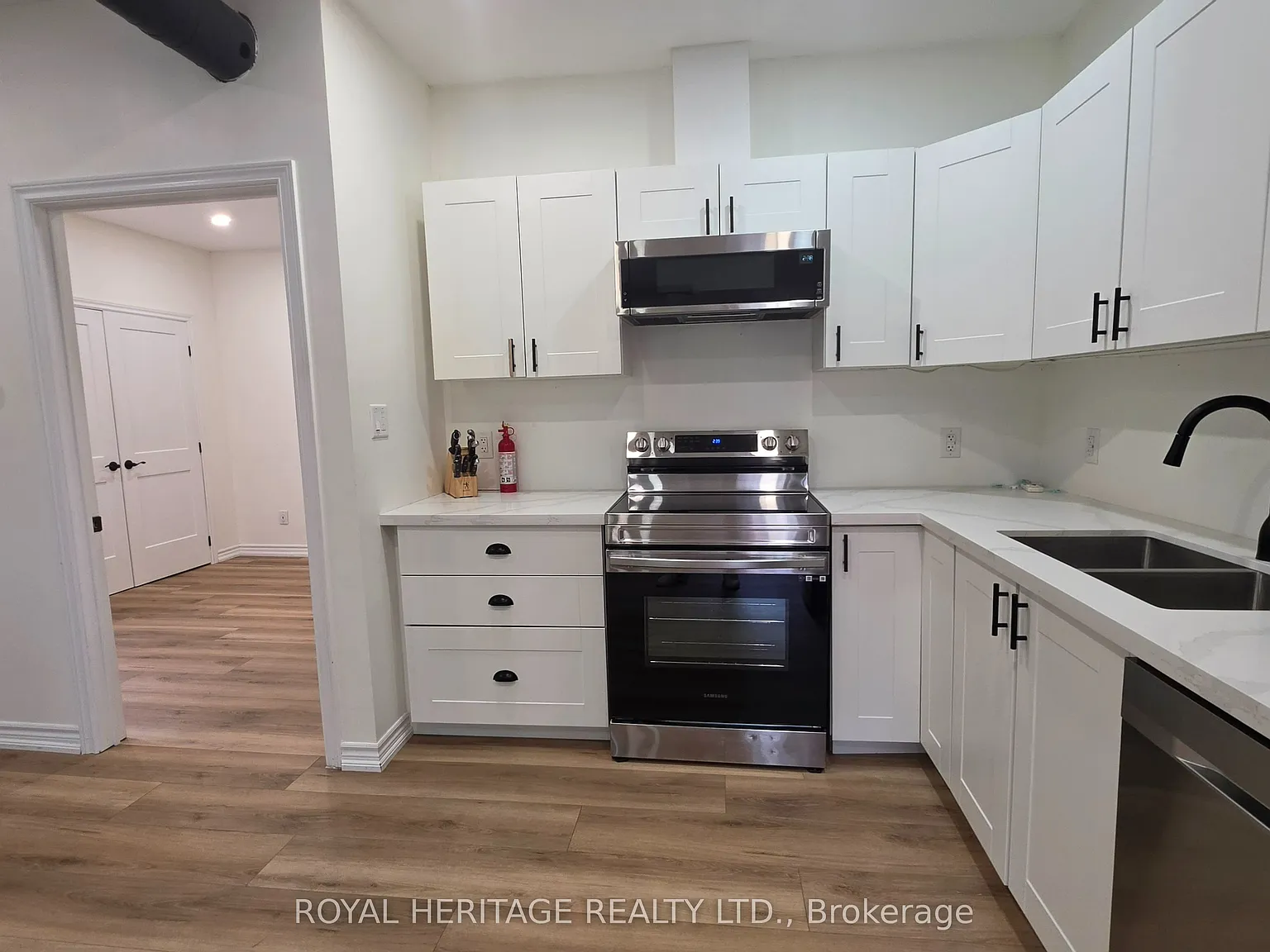 1 bed, $1,800 — Photo 2