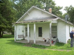 190 Goolsby Rd, Eldorado, IL 62930