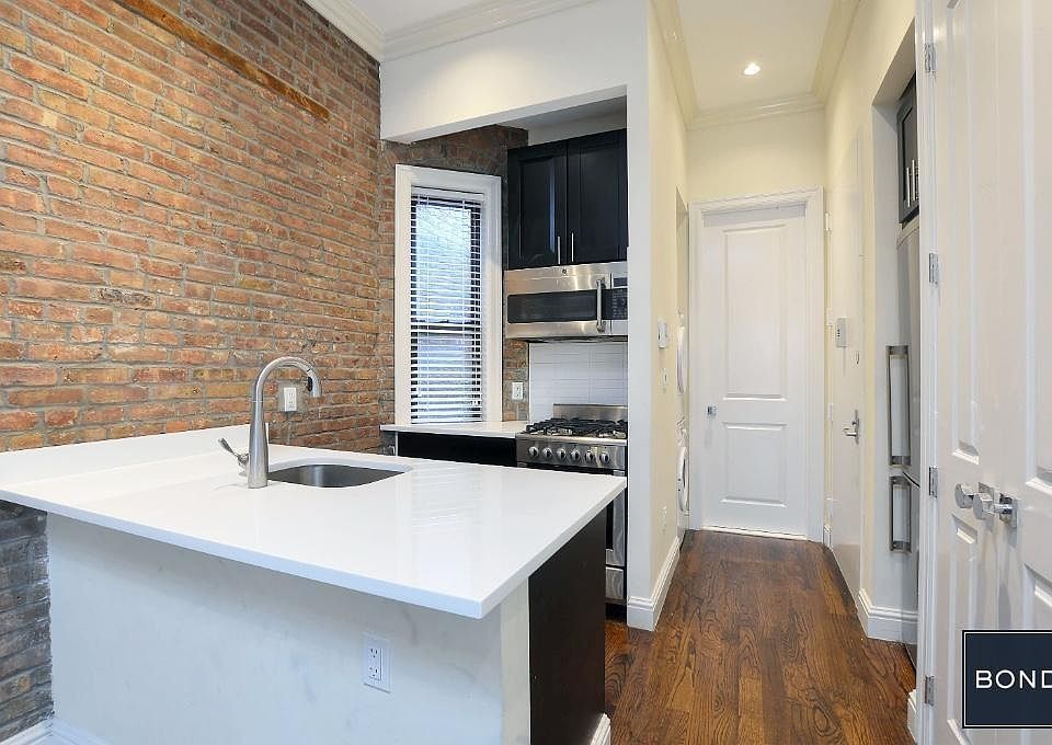 1st image of 506 E 84th St #4