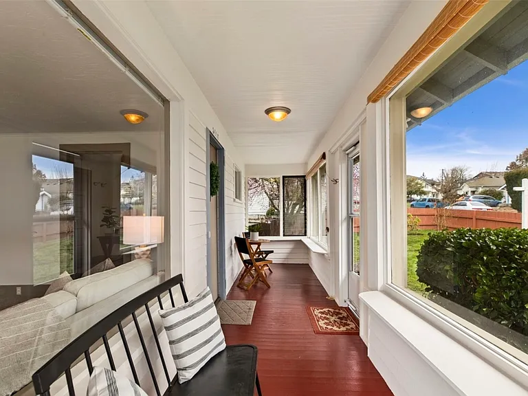 3416 Rockefeller Ave — Photo 9