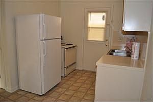 1st image of 5742 Green Palm Ln APT 5