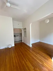 Rented by Georgine Podhorsky, LREB