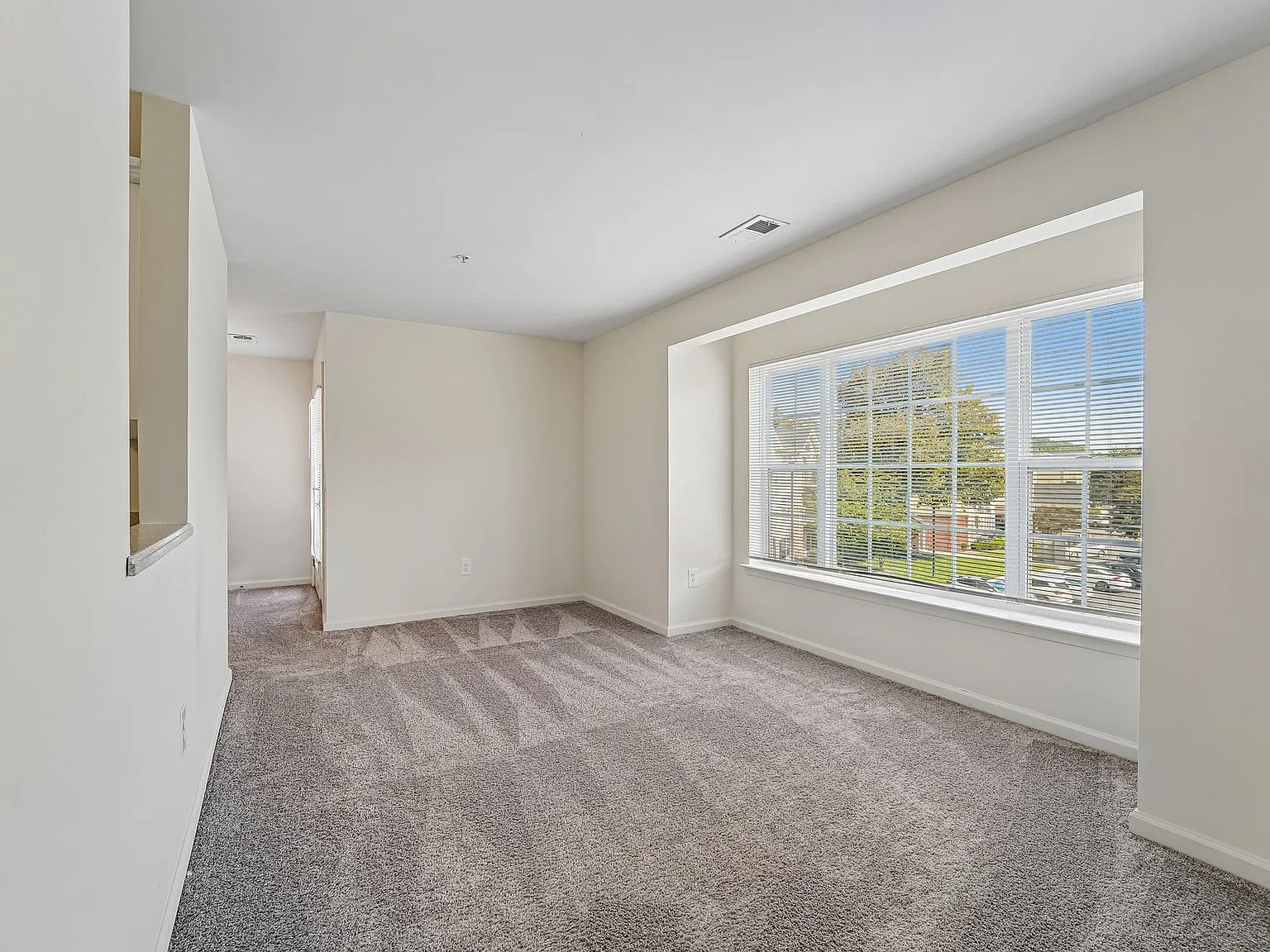 The Horizons at Franklin Lakes Apartment Homes — Photo 4