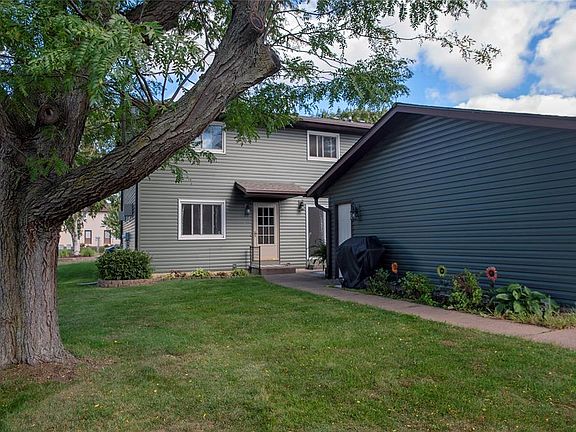 5th image of 3102 Garner Street #4