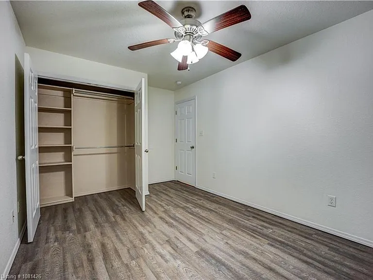 1324 Sandstone Dr — Photo 10