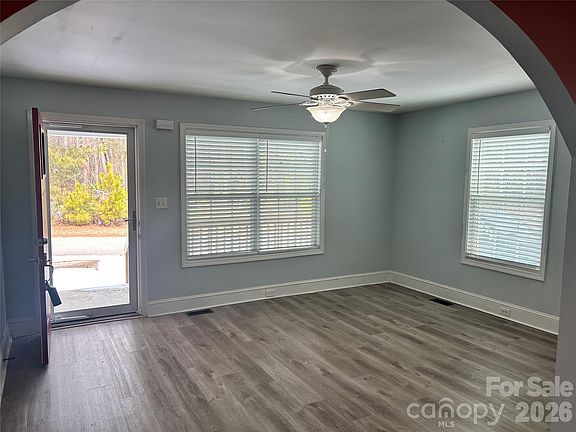 4th image of 66 Hope St