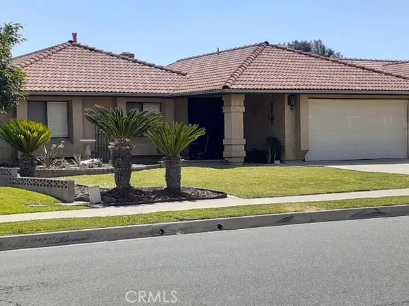1484 Pepper Tree Dr, Hemet, CA 92545
