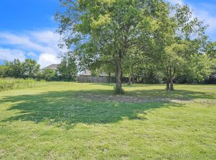 S 137th Ave E, Broken Arrow, OK 74011