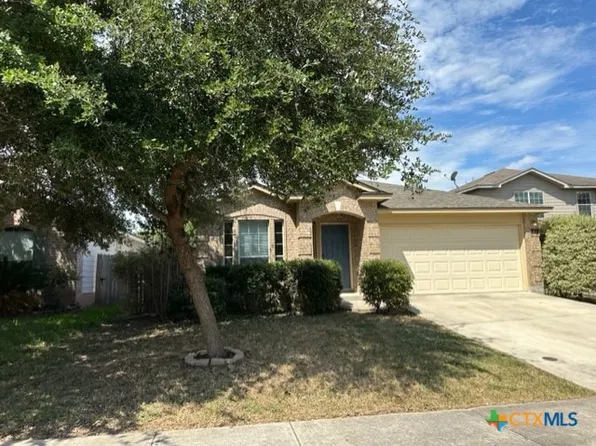 221 Roadrunner Ave, New Braunfels, TX 78130
