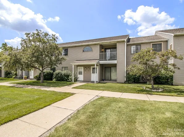 773 Clubhouse Dr, Ypsilanti, MI 48197