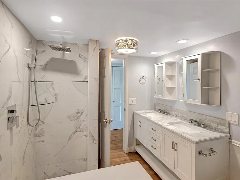 1581 Gulf Blvd #302N — Photo 27