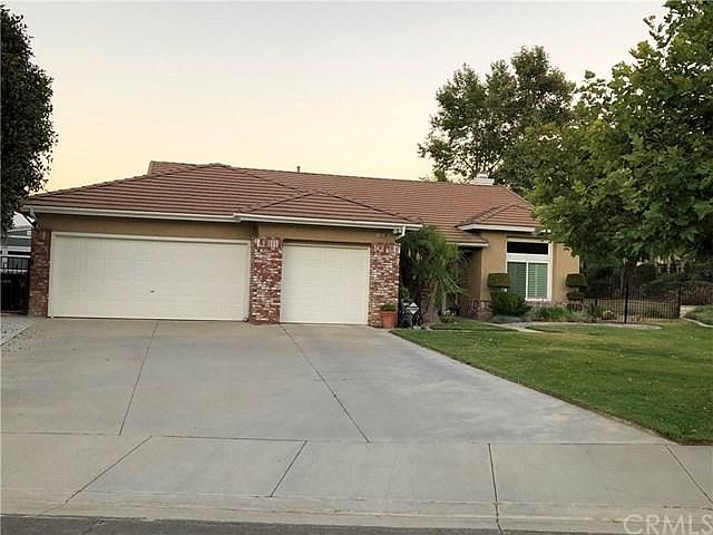 1st image of 11833 Saint Andrews Pl