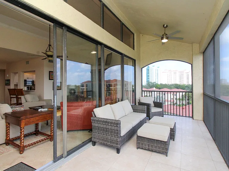 7024 Pelican Bay Blvd #F-504 — Photo 48